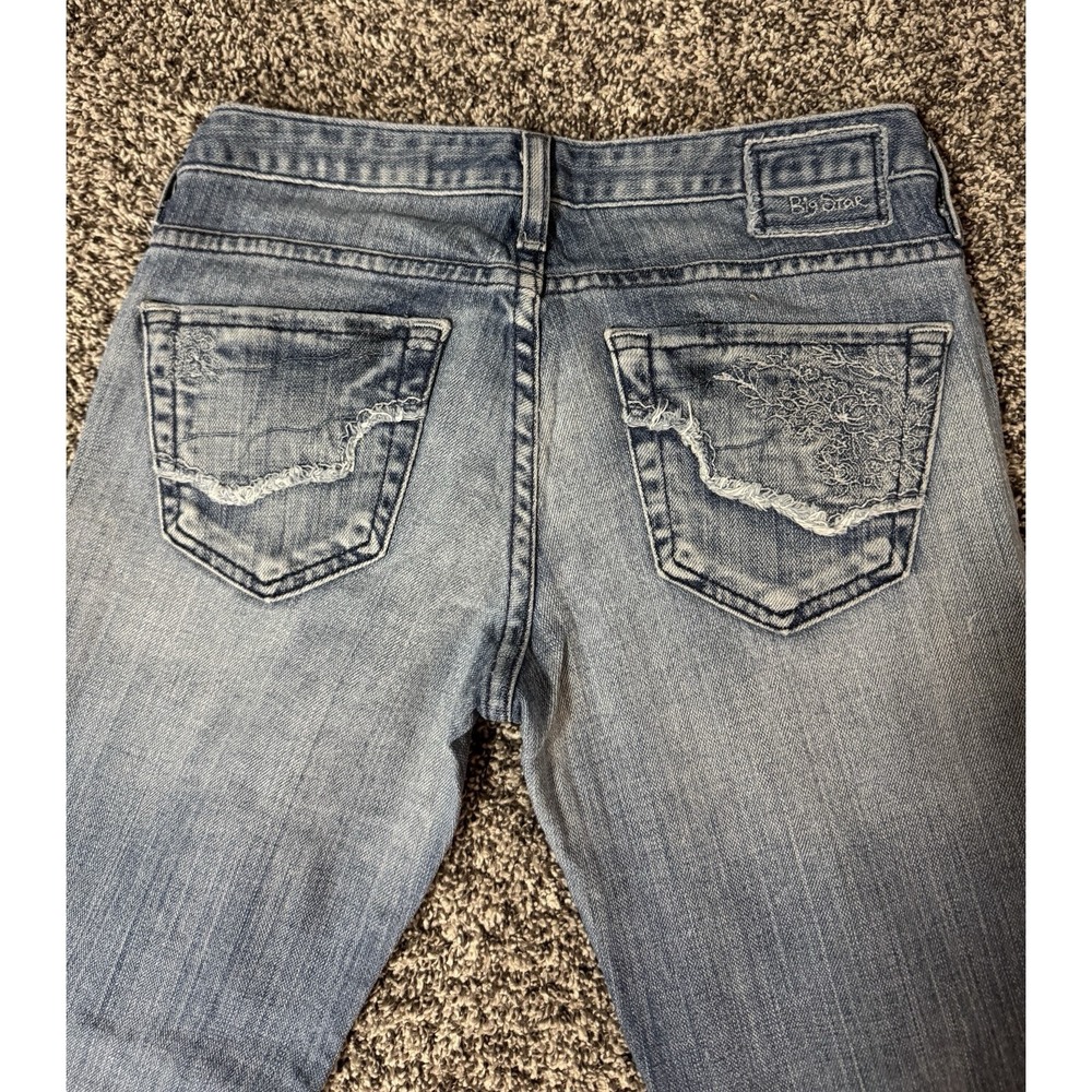 Big Star Casey Women's‎ Embroidered Blue Jeans Size 27R